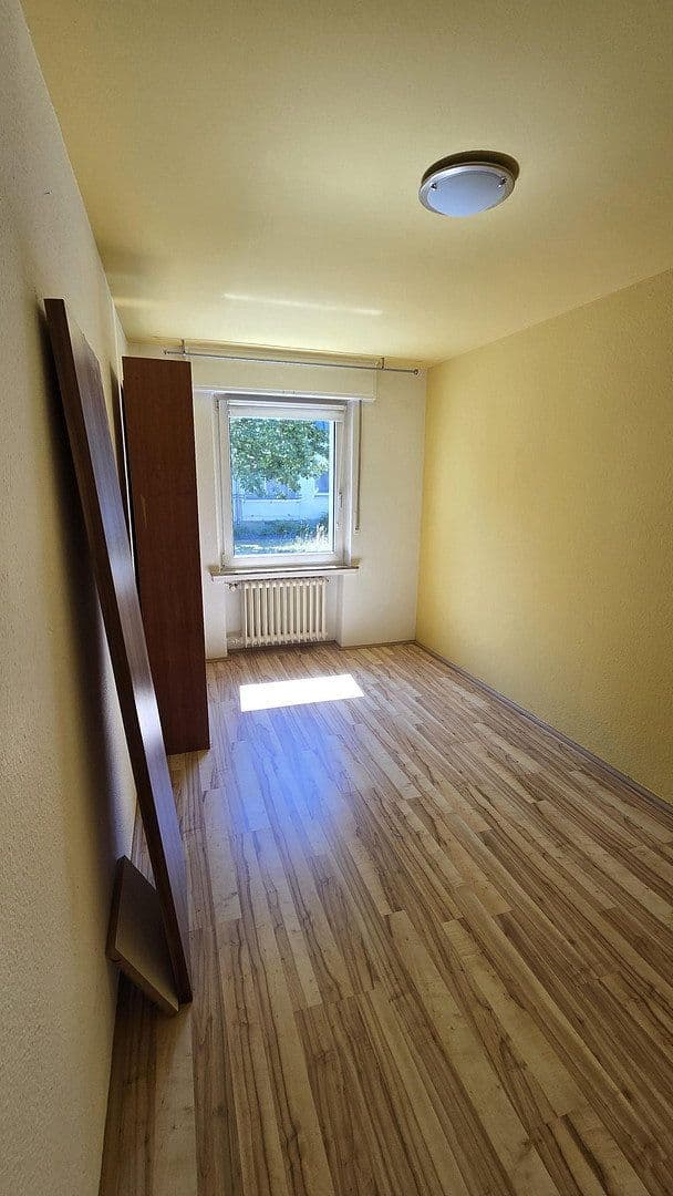 Prenájom bytu 3-izbový 80 m², Bonn, Severné Porýnie - Westfálsko Prenájom bytu 3-izbový 80 m², Bonn, Severné Porýnie - Westfálsko