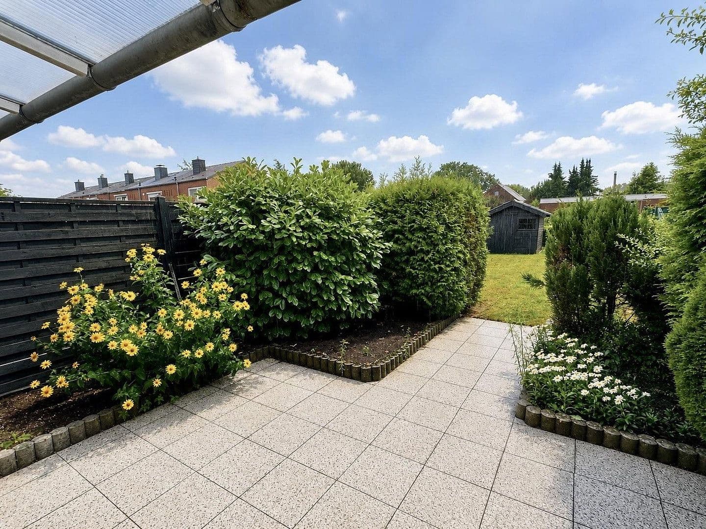 Predaj domu 92 m², pozemok 219 m², Lübeck, Šlezvicko-Holštajnsko Predaj domu 92 m², pozemok 219 m², Lübeck, Šlezvicko-Holštajnsko