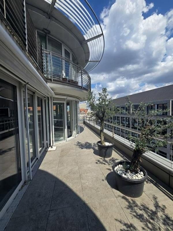 Prenájom bytu 3-izbový 118 m², Petersstrasse 12, Leipzig, Sasko Prenájom bytu 3-izbový 118 m², Petersstrasse 12, Leipzig, Sasko