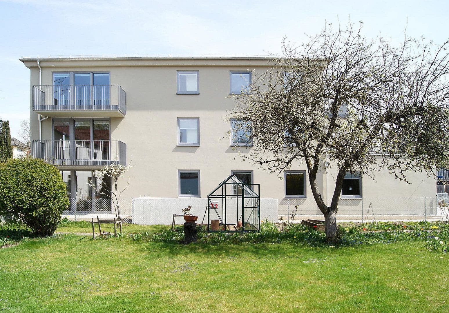 Prenájom bytu 2-izbový 50 m², Hohenlindner Straße 5, Feldkirchen, Bavorsko Prenájom bytu 2-izbový 50 m², Hohenlindner Straße 5, Feldkirchen, Bavorsko