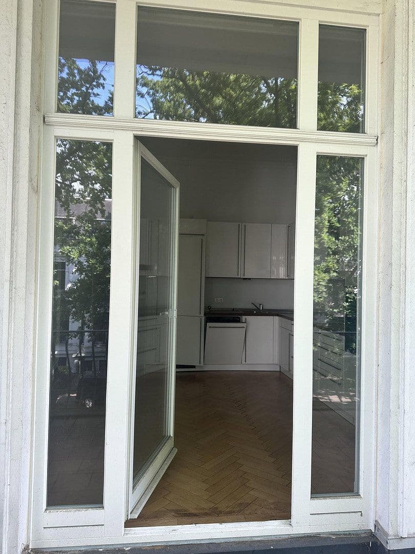 Prenájom bytu 3-izbový 120 m², Herbert-Weichmann-Str. 72, Hamburg, Hamburg Prenájom bytu 3-izbový 120 m², Herbert-Weichmann-Str. 72, Hamburg, Hamburg