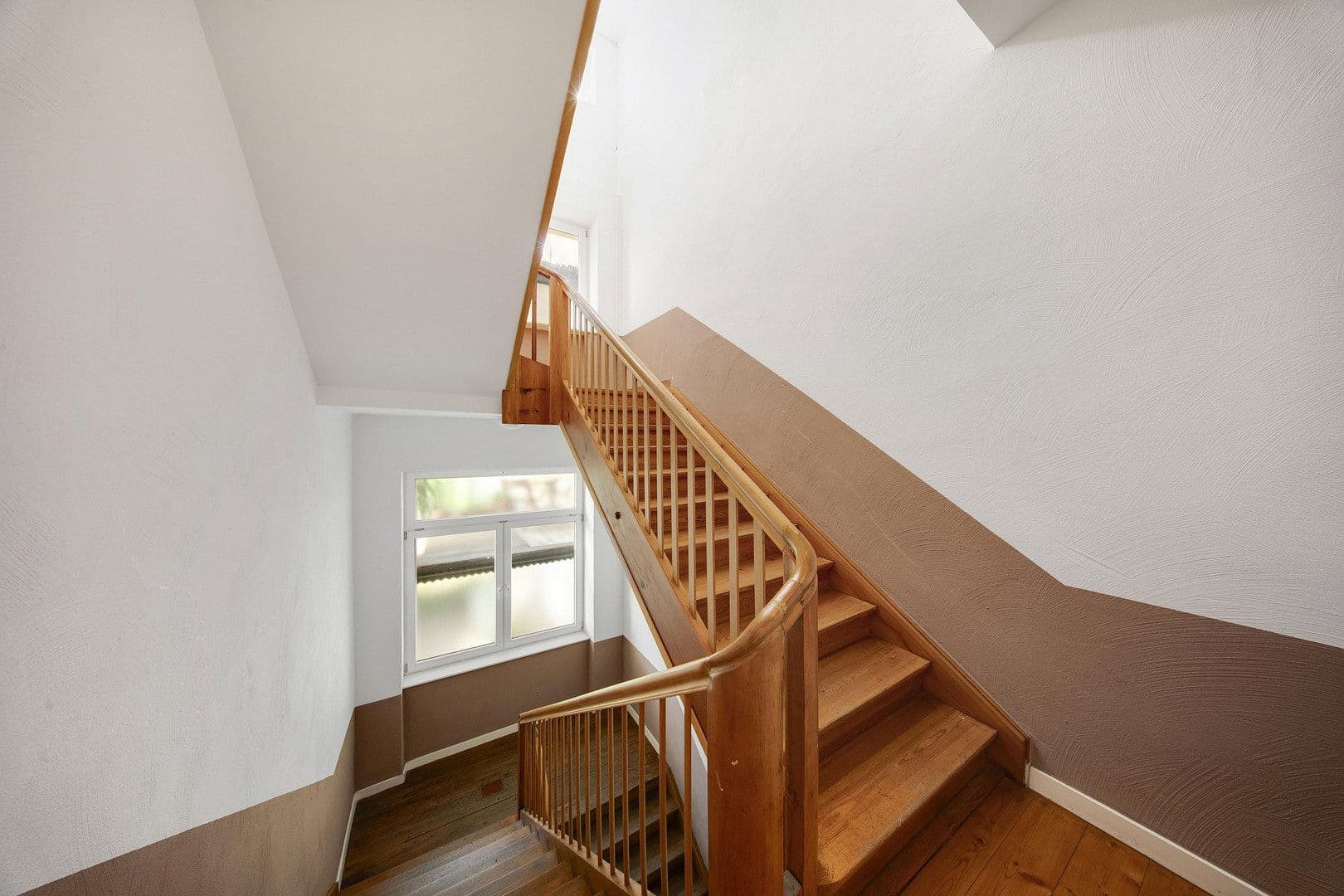 Predaj bytu 3-izbový 199 m², Karlsruhe, Bádensko-Wurttembersko Predaj bytu 3-izbový 199 m², Karlsruhe, Bádensko-Wurttembersko
