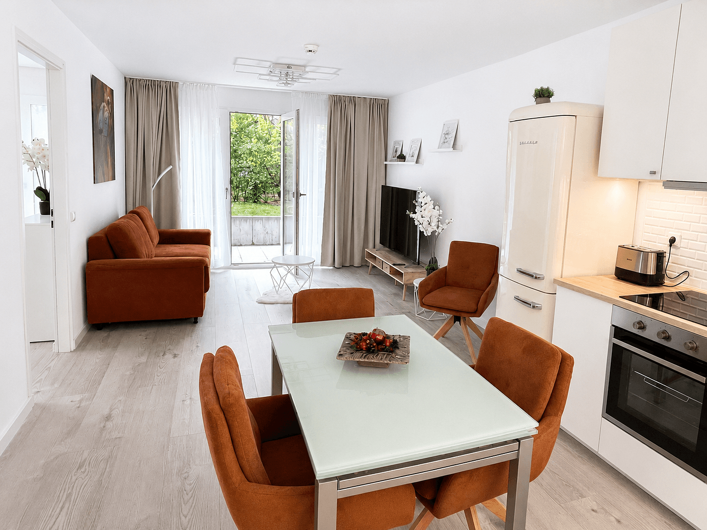Prenájom bytu 3-izbový 71 m², Kleine Alexanderstraße 7, Berlin, Berlín Prenájom bytu 3-izbový 71 m², Kleine Alexanderstraße 7, Berlin, Berlín