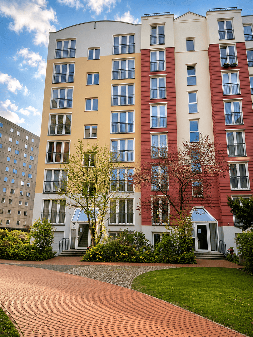 Prenájom bytu 3-izbový 71 m², Kleine Alexanderstraße 7, Berlin, Berlín Prenájom bytu 3-izbový 71 m², Kleine Alexanderstraße 7, Berlin, Berlín