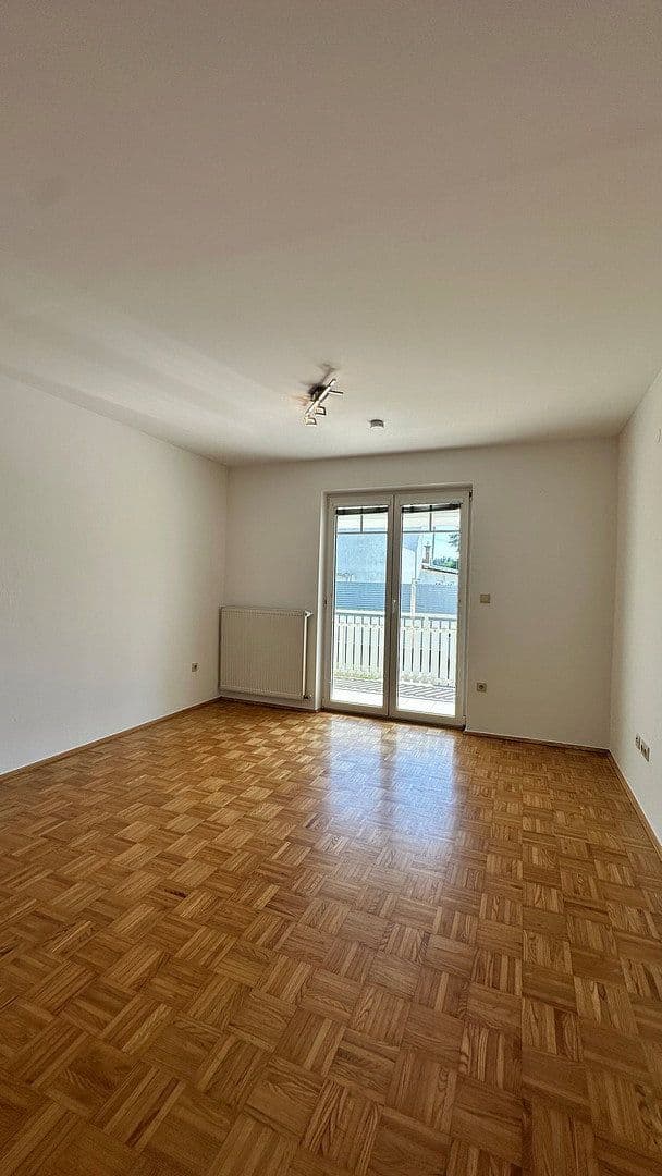 Prenájom bytu 2-izbový 42 m², Klagenfurt, Korutánsko Prenájom bytu 2-izbový 42 m², Klagenfurt, Korutánsko