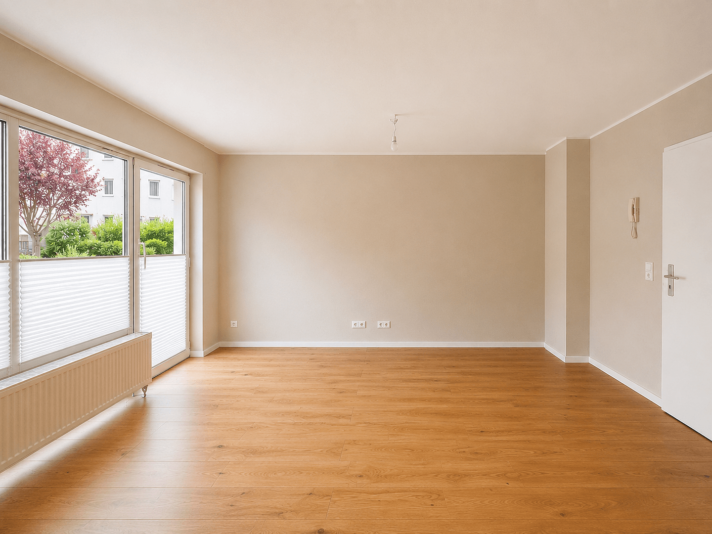 Prenájom bytu 2-izbový 62 m², An der Post 13, Weinböhla, Sasko Prenájom bytu 2-izbový 62 m², An der Post 13, Weinböhla, Sasko