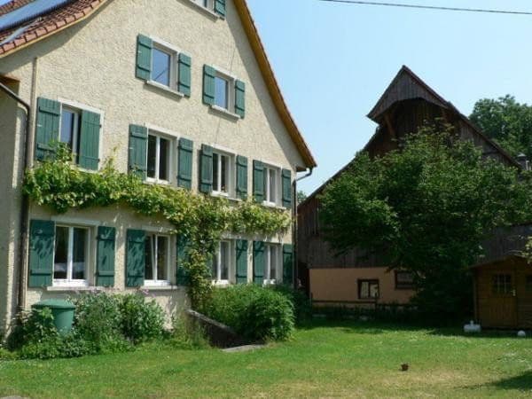 Predaj pozemku 820.000 m², Salem, Bádensko-Wurttembersko Predaj pozemku 820.000 m², Salem, Bádensko-Wurttembersko