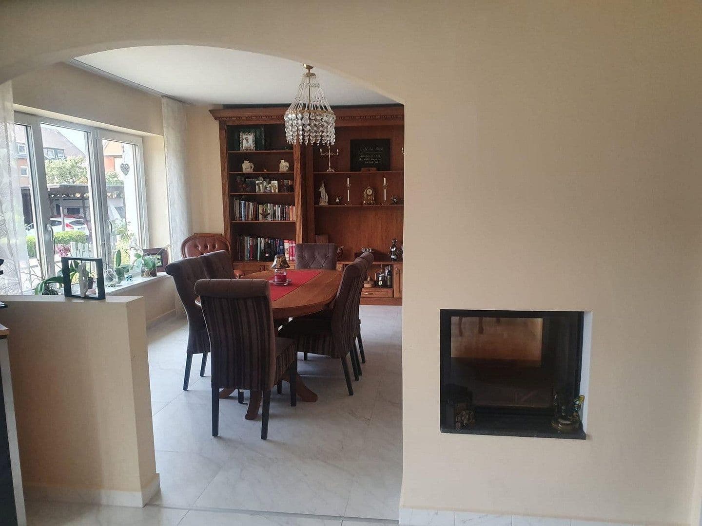 Predaj domu 230 m², pozemok 799 m², Hasbergen, Dolné Sasko Predaj domu 230 m², pozemok 799 m², Hasbergen, Dolné Sasko