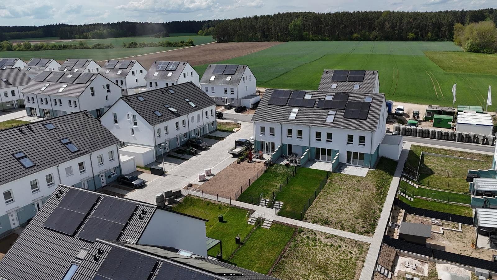 Prenájom domu 141 m², pozemok 169 m², Am Brünnle 14, Roth, Bavorsko Prenájom domu 141 m², pozemok 169 m², Am Brünnle 14, Roth, Bavorsko