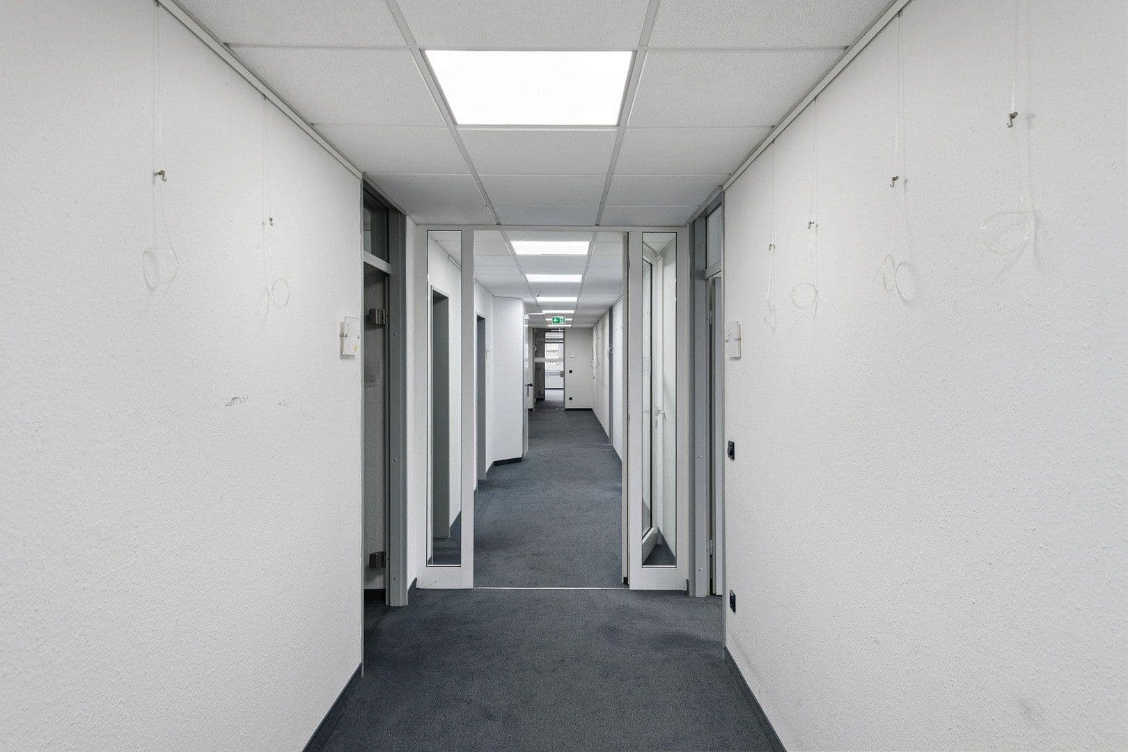 Prenájom kancelárie 646 m², Moselstr. 14, Neuss, Severné Porýnie - Westfálsko Prenájom kancelárie 646 m², Moselstr. 14, Neuss, Severné Porýnie - Westfálsko