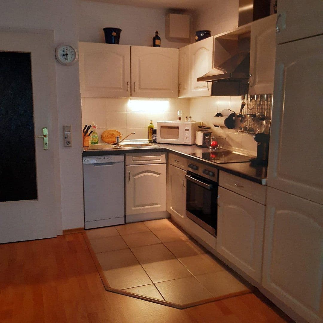 Prenájom bytu 2-izbový 42 m², Bremen, Brémy Prenájom bytu 2-izbový 42 m², Bremen, Brémy