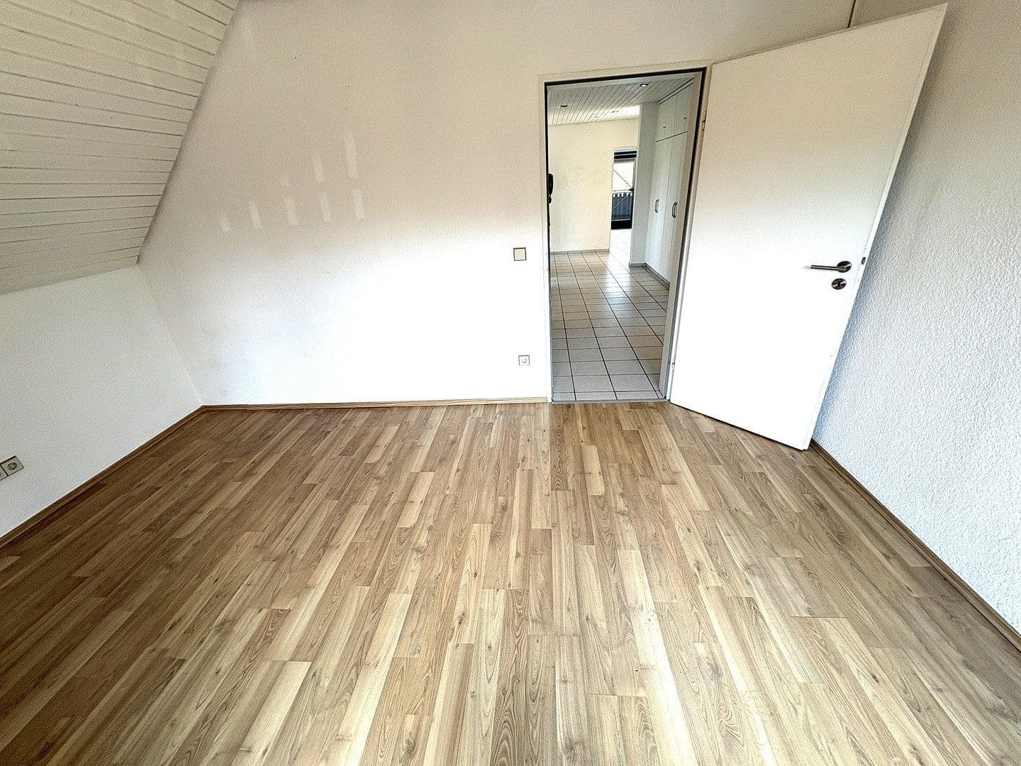 Prenájom bytu 4-izbový 116 m², Ostbevern, Severné Porýnie - Westfálsko Prenájom bytu 4-izbový 116 m², Ostbevern, Severné Porýnie - Westfálsko