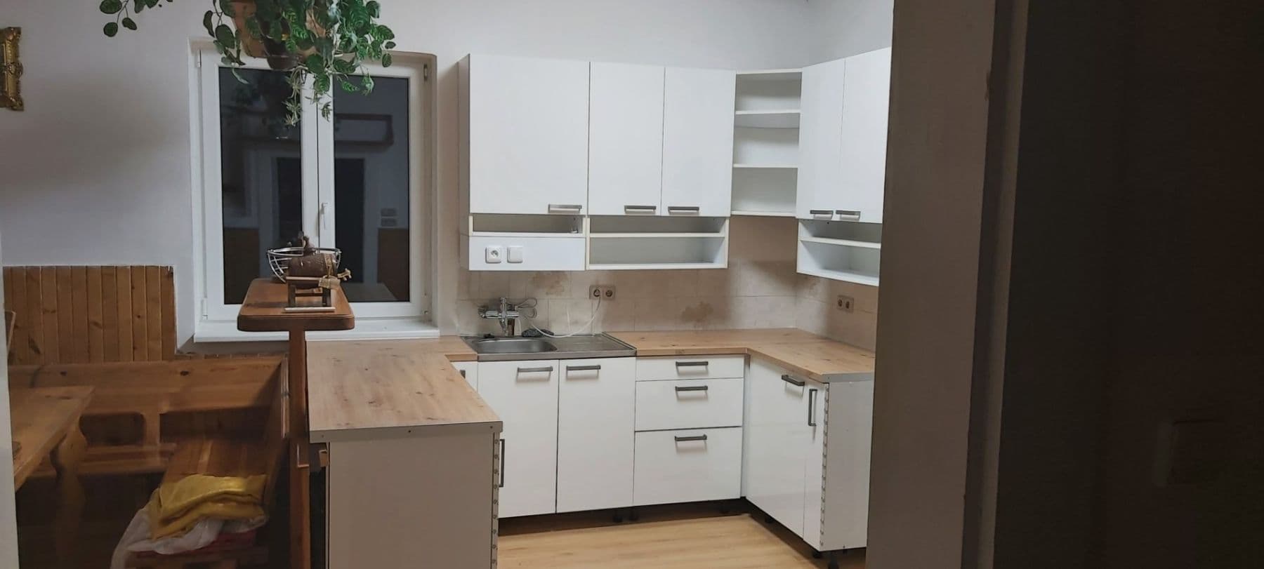 Prenájom bytu 2-izbový 75 m², Volduchy, Plzeňský kraj Prenájom bytu 2-izbový 75 m², Volduchy, Plzeňský kraj
