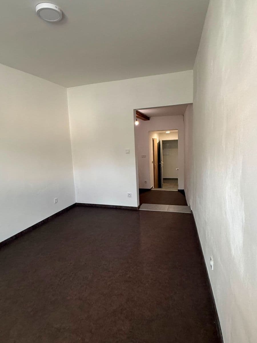 Prenájom bytu 1-izbový 24 m², Klimešova, Brno, Jihomoravský kraj Prenájom bytu 1-izbový 24 m², Klimešova, Brno, Jihomoravský kraj
