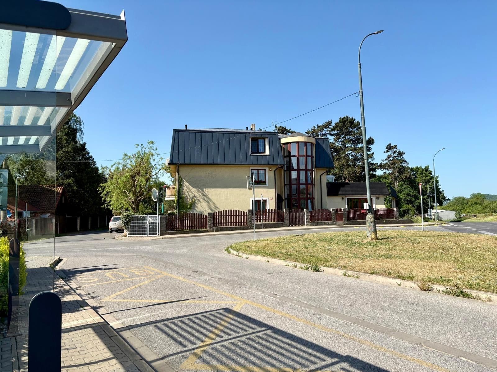 Predaj bytu 2-izbový 61 m², Slunečná, Černošice, Středočeský kraj Predaj bytu 2-izbový 61 m², Slunečná, Černošice, Středočeský kraj