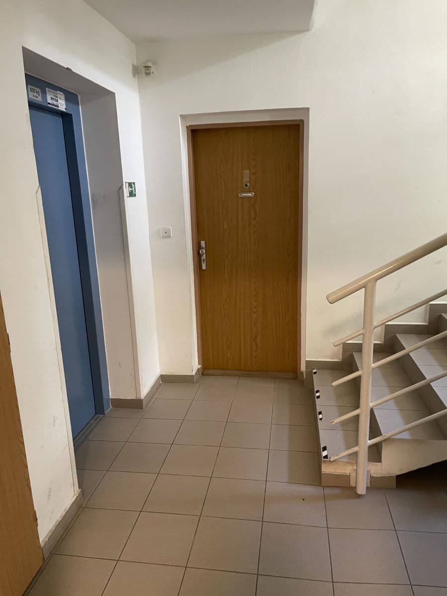 Prenájom bytu 1-izbový 34 m², Mráčkova, Praha, Praha Prenájom bytu 1-izbový 34 m², Mráčkova, Praha, Praha