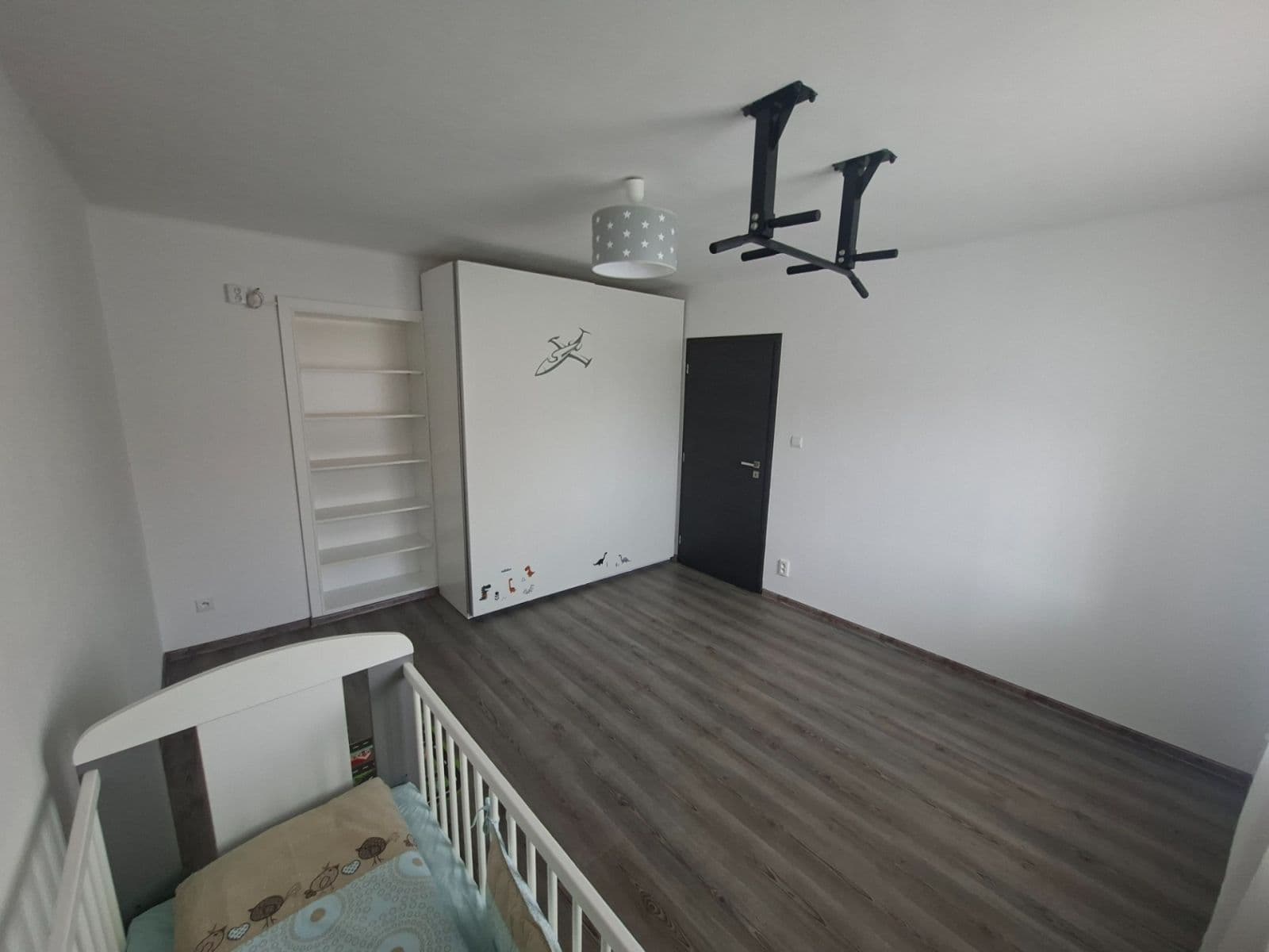 Prenájom bytu 3-izbový 75 m², Víta Nejedlého, Chrudim, Pardubický kraj Prenájom bytu 3-izbový 75 m², Víta Nejedlého, Chrudim, Pardubický kraj