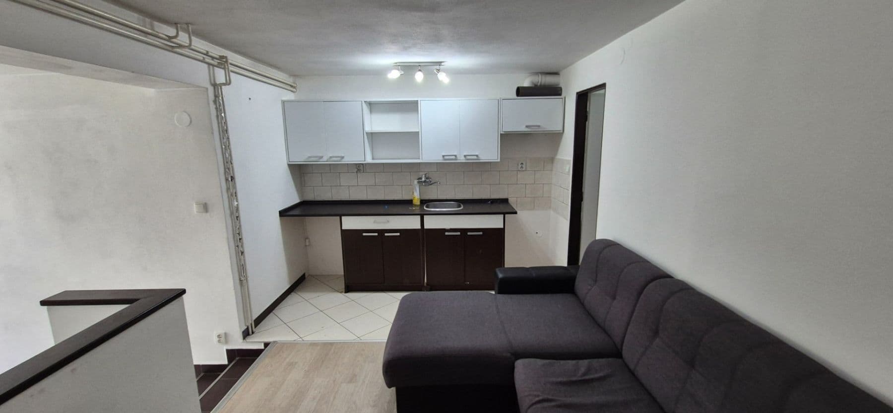 Predaj domu 333 m², pozemok 533 m², 28. října, Jindřichův Hradec, Jihočeský kraj Predaj domu 333 m², pozemok 533 m², 28. října, Jindřichův Hradec, Jihočeský kraj