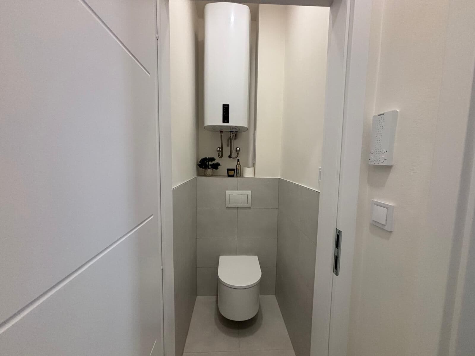 Prenájom bytu 1-izbový 19 m², Kolmá, Praha, Praha Prenájom bytu 1-izbový 19 m², Kolmá, Praha, Praha