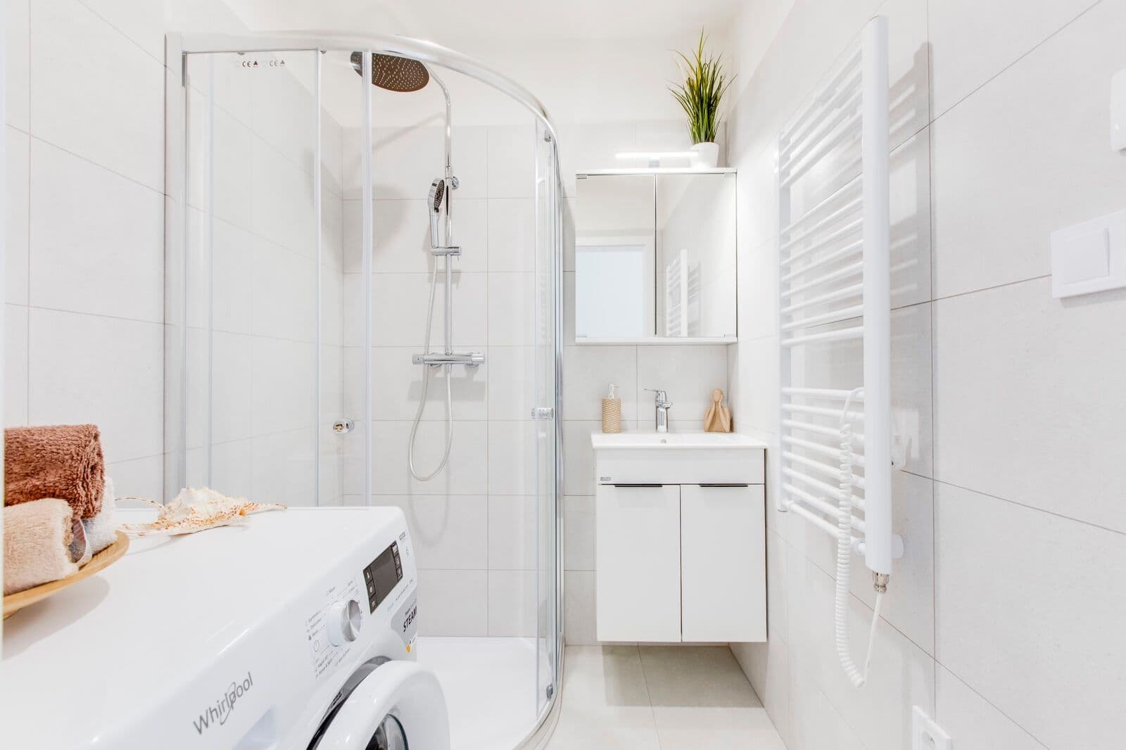 Prenájom bytu 1-izbový 19 m², Kolmá, Praha, Praha Prenájom bytu 1-izbový 19 m², Kolmá, Praha, Praha