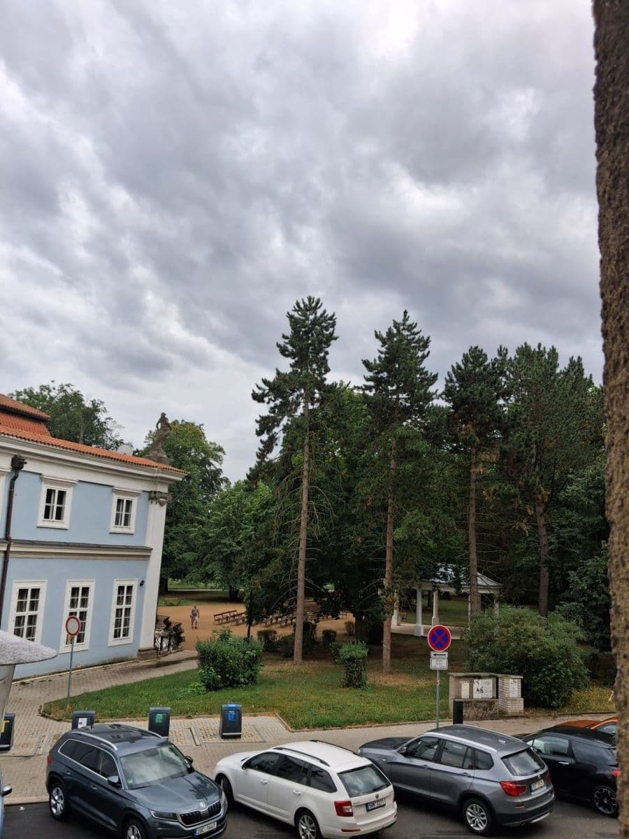 Prenájom bytu 3-izbový 85 m², U zámku, Teplice, Ústecký kraj Prenájom bytu 3-izbový 85 m², U zámku, Teplice, Ústecký kraj