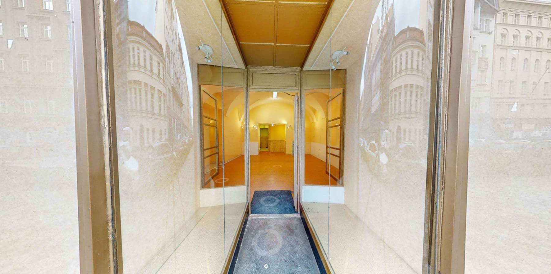 Prenájom nebytového priestoru 40 m², Jungmannová, Praha, Praha Prenájom nebytového priestoru 40 m², Jungmannová, Praha, Praha