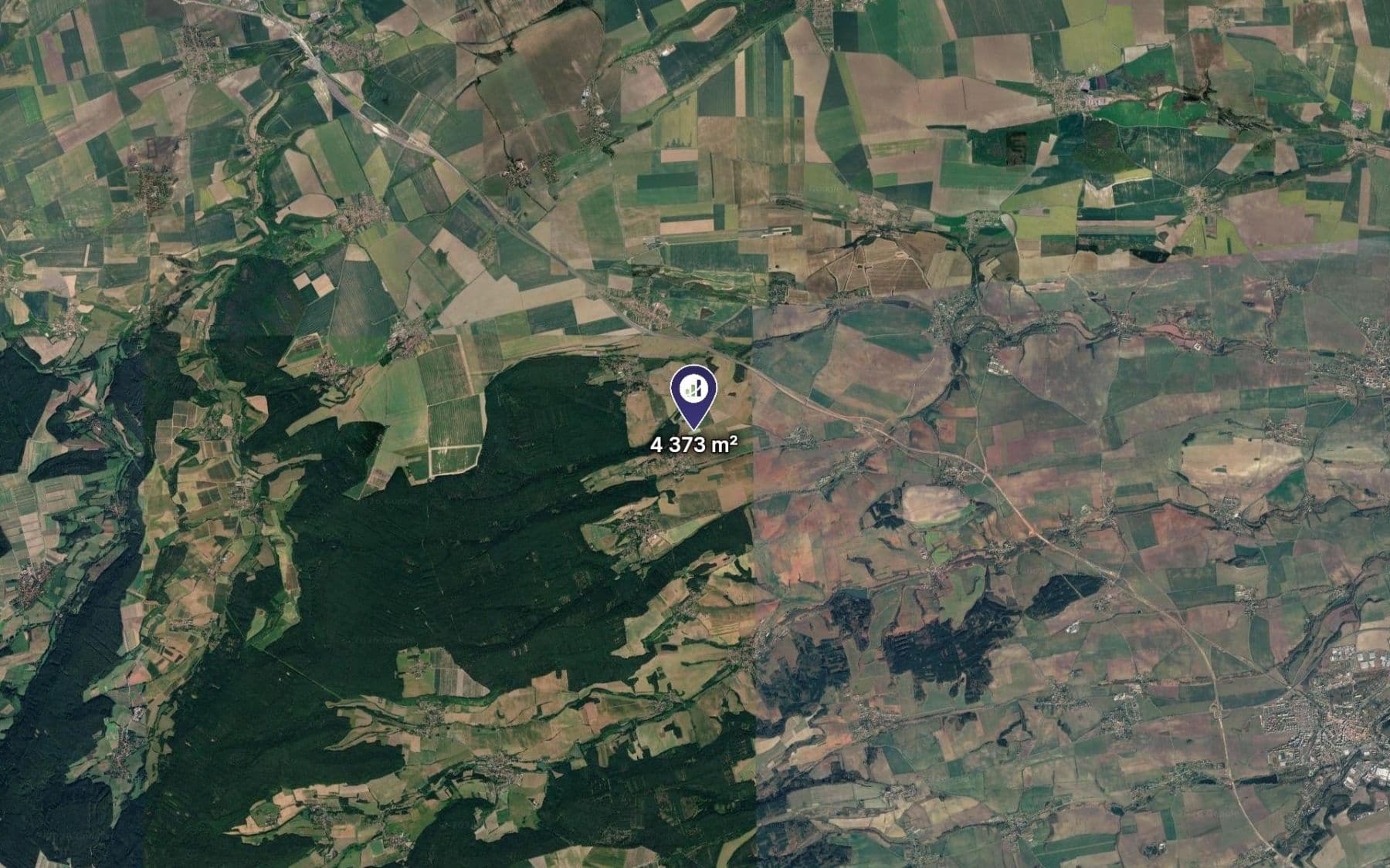Predaj pozemku 4.373 m², Zichovec, Středočeský kraj Predaj pozemku 4.373 m², Zichovec, Středočeský kraj