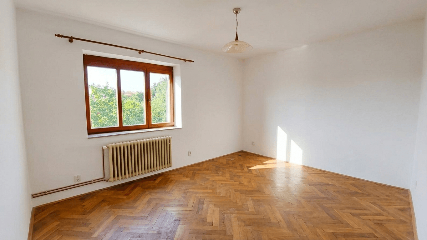 Prenájom bytu 3-izbový 86 m², Osvobození, Praha, Praha Prenájom bytu 3-izbový 86 m², Osvobození, Praha, Praha