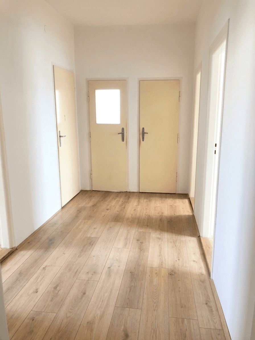 Prenájom bytu 3-izbový 86 m², Osvobození, Praha, Praha Prenájom bytu 3-izbový 86 m², Osvobození, Praha, Praha