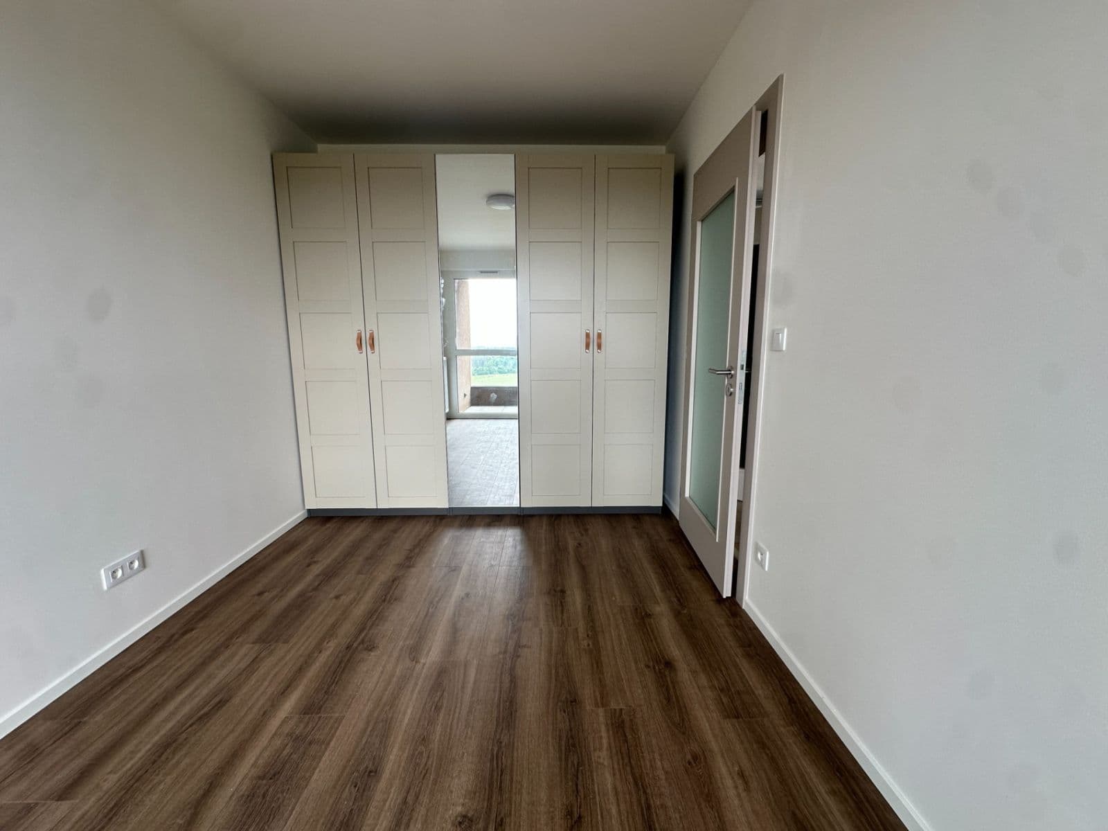 Prenájom bytu 2-izbový 50 m², Arnošta Valenty, Praha, Praha Prenájom bytu 2-izbový 50 m², Arnošta Valenty, Praha, Praha