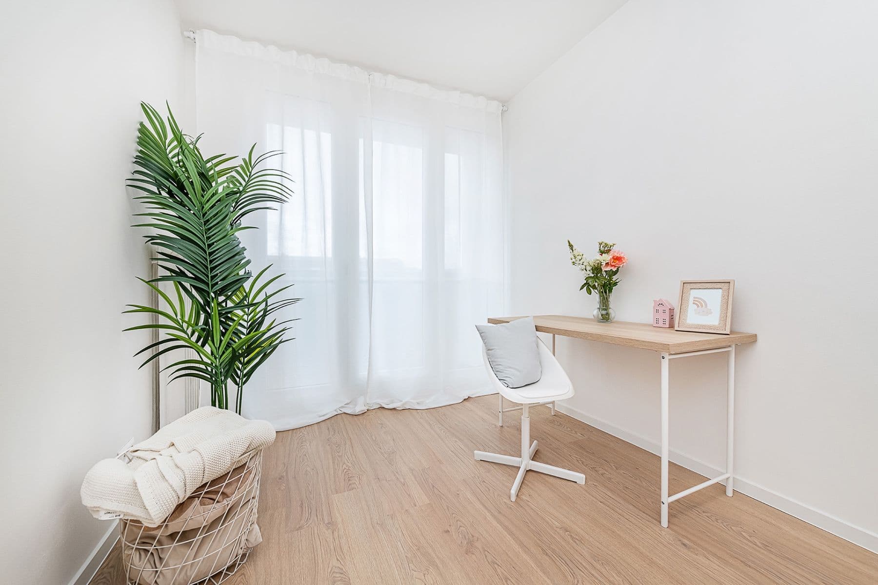 Predaj bytu 4-izbový 80 m², U Slavie, Praha, Praha Predaj bytu 4-izbový 80 m², U Slavie, Praha, Praha