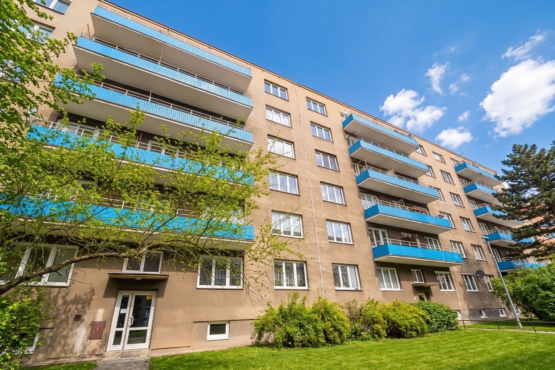 Predaj bytu 4-izbový 80 m², U Slavie, Praha, Praha Predaj bytu 4-izbový 80 m², U Slavie, Praha, Praha
