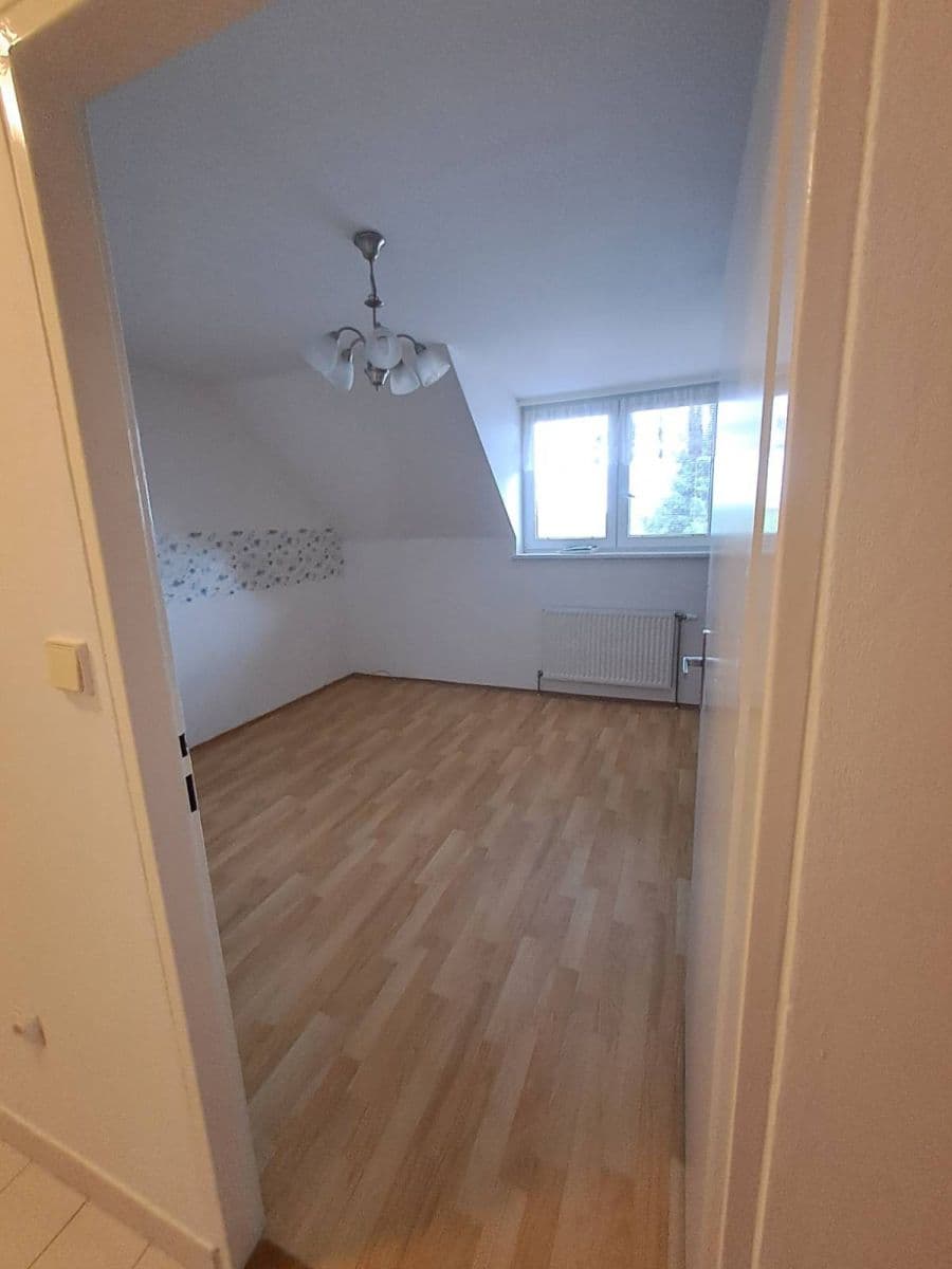 Prenájom bytu 3-izbový 95 m², Na Dědině, Vacenovice, Jihomoravský kraj Prenájom bytu 3-izbový 95 m², Na Dědině, Vacenovice, Jihomoravský kraj