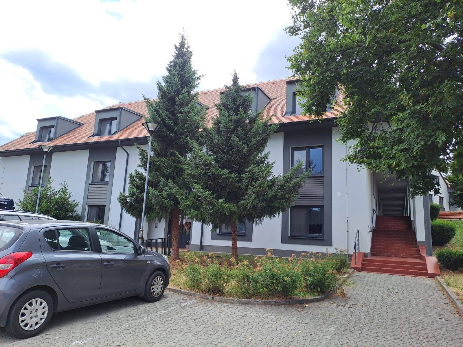 Prenájom bytu 3-izbový 95 m², Na Dědině, Vacenovice, Jihomoravský kraj Prenájom bytu 3-izbový 95 m², Na Dědině, Vacenovice, Jihomoravský kraj