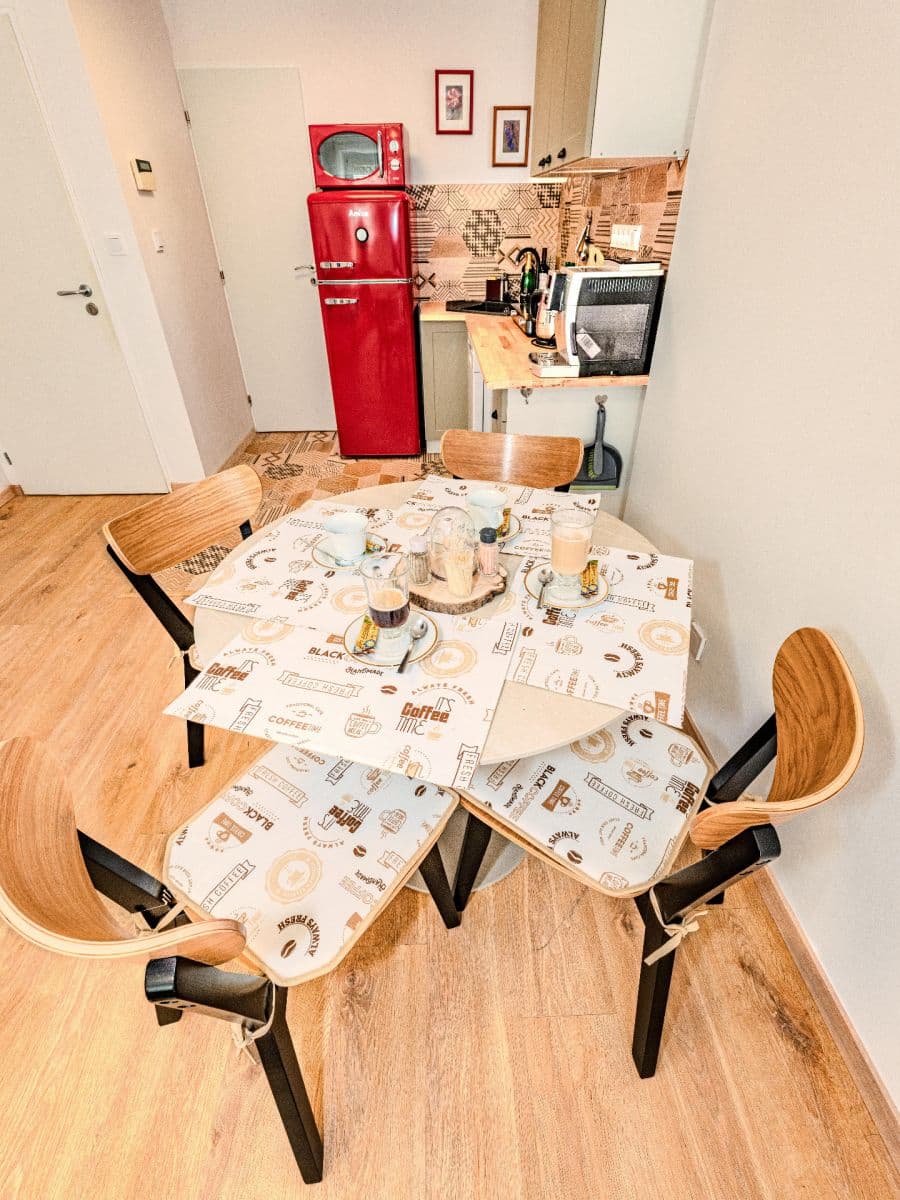 Prenájom bytu 2-izbový 39 m², Pod Beránkou, Praha, Praha Prenájom bytu 2-izbový 39 m², Pod Beránkou, Praha, Praha