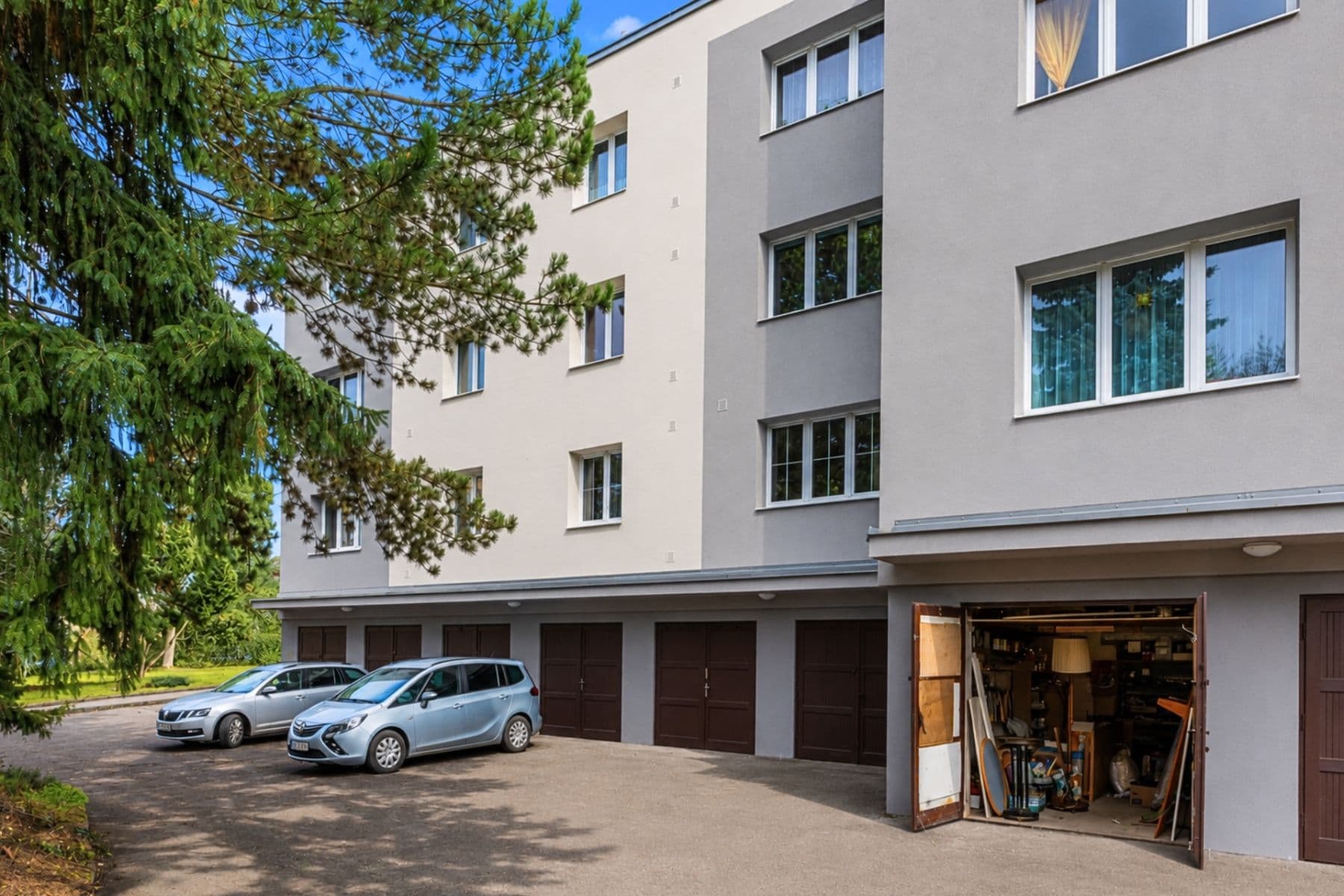 Predaj bytu 4-izbový 83 m², Naskové, Praha, Praha Predaj bytu 4-izbový 83 m², Naskové, Praha, Praha