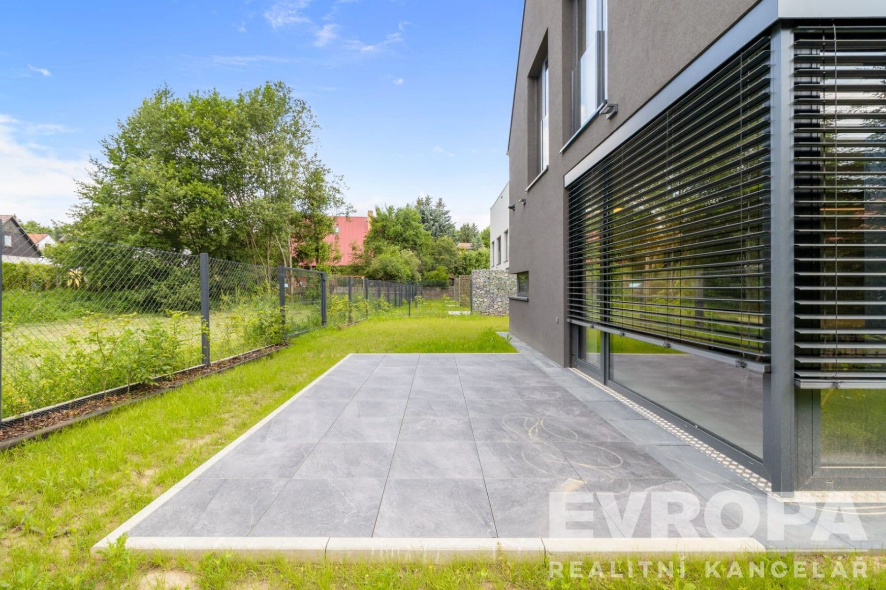 Prenájom domu 202 m², pozemok 348 m², Vinná, Praha, Praha Prenájom domu 202 m², pozemok 348 m², Vinná, Praha, Praha