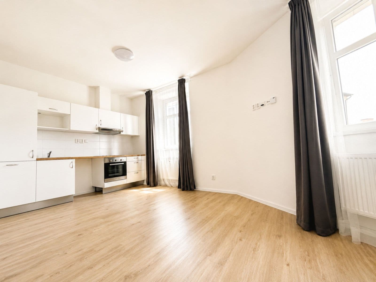 Prenájom bytu 1-izbový 25 m², Mathonova, Brno, Jihomoravský kraj Prenájom bytu 1-izbový 25 m², Mathonova, Brno, Jihomoravský kraj