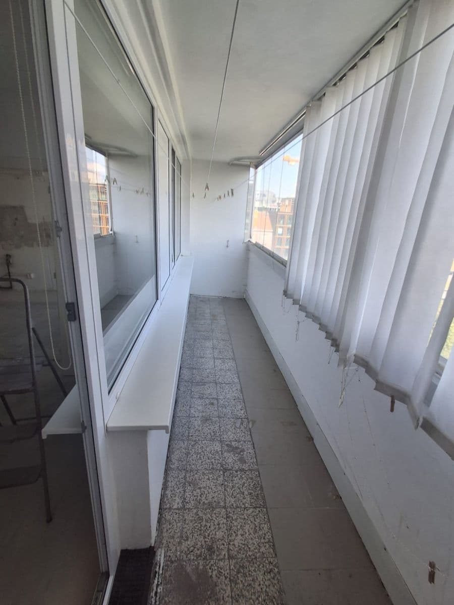 Prenájom bytu 3-izbový 69 m², Kotorská, Praha, Praha Prenájom bytu 3-izbový 69 m², Kotorská, Praha, Praha
