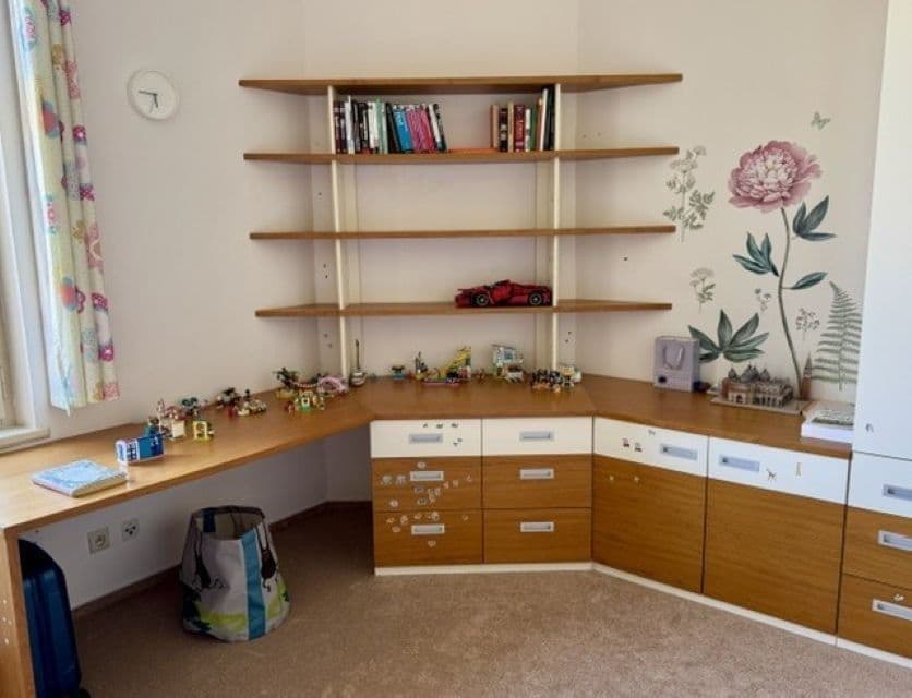 Prenájom bytu 3-izbový 88 m², Kubelíkova, Praha, Praha Prenájom bytu 3-izbový 88 m², Kubelíkova, Praha, Praha