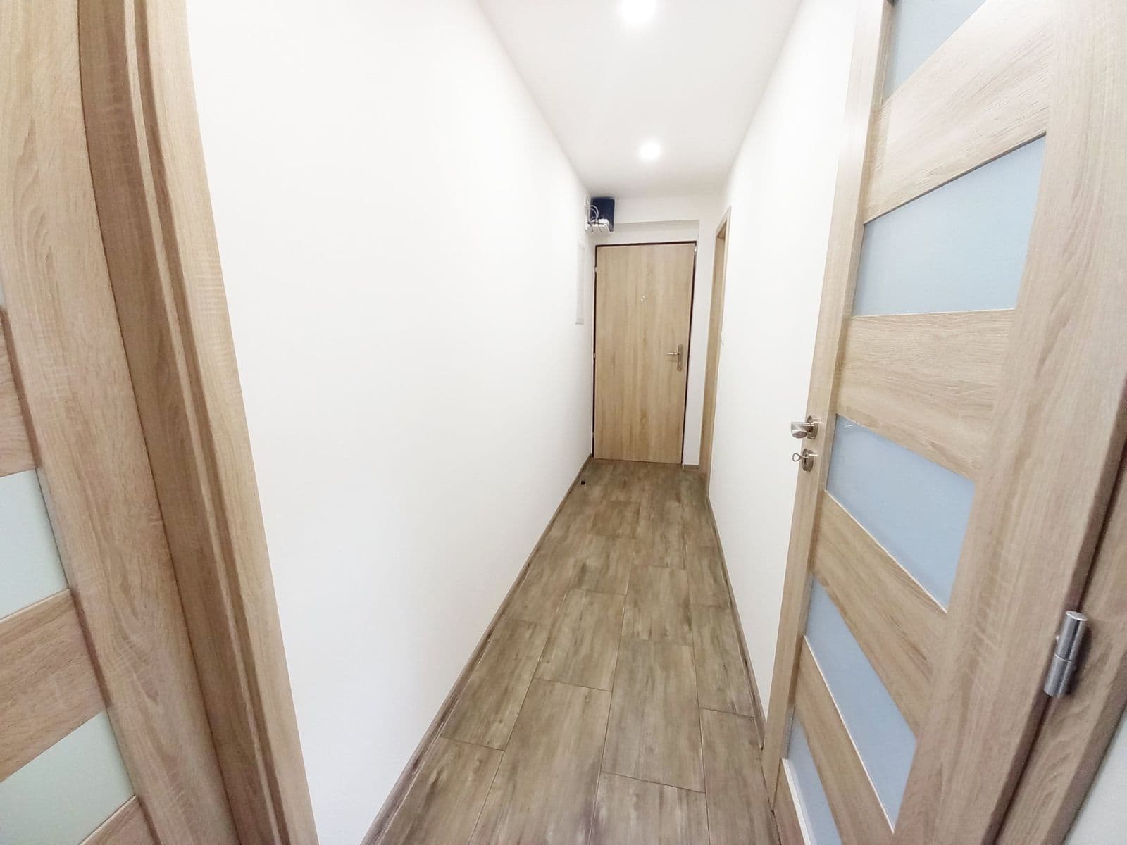Prenájom bytu 2-izbový 52 m², U Kina, Říčany, Středočeský kraj Prenájom bytu 2-izbový 52 m², U Kina, Říčany, Středočeský kraj