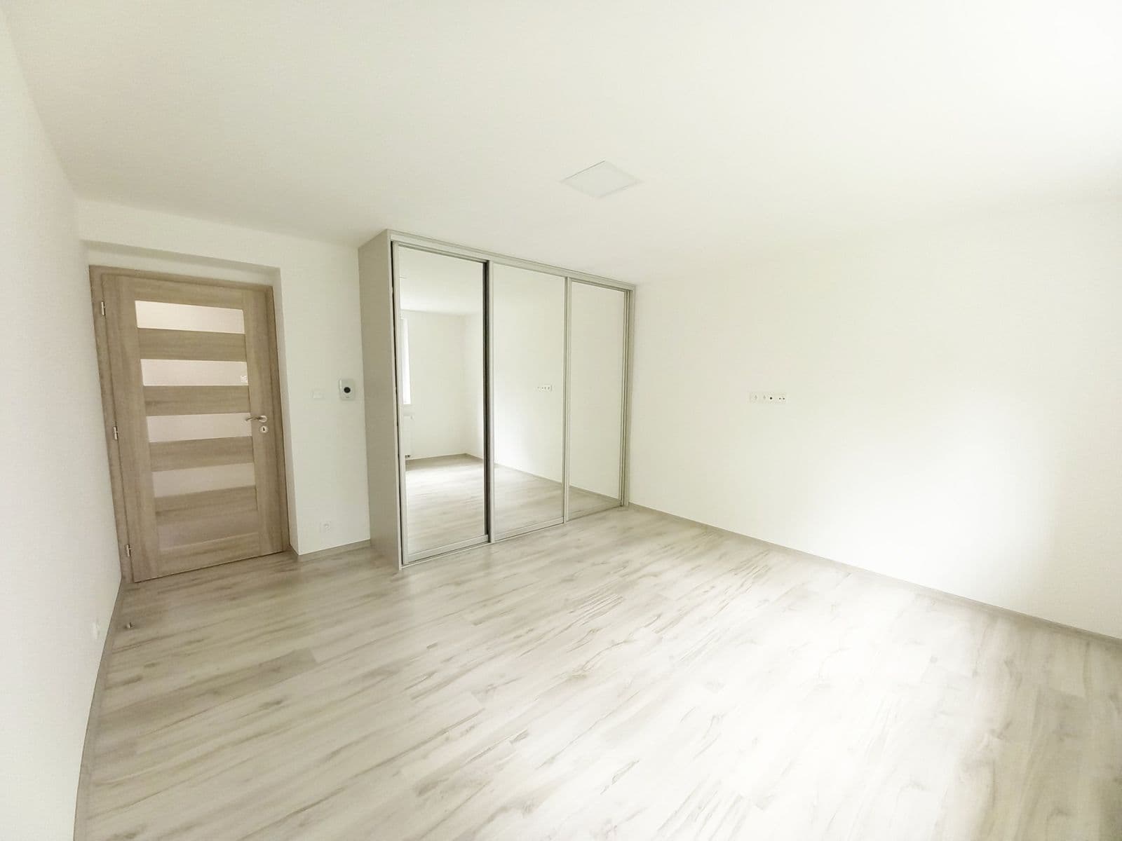 Prenájom bytu 2-izbový 52 m², U Kina, Říčany, Středočeský kraj Prenájom bytu 2-izbový 52 m², U Kina, Říčany, Středočeský kraj