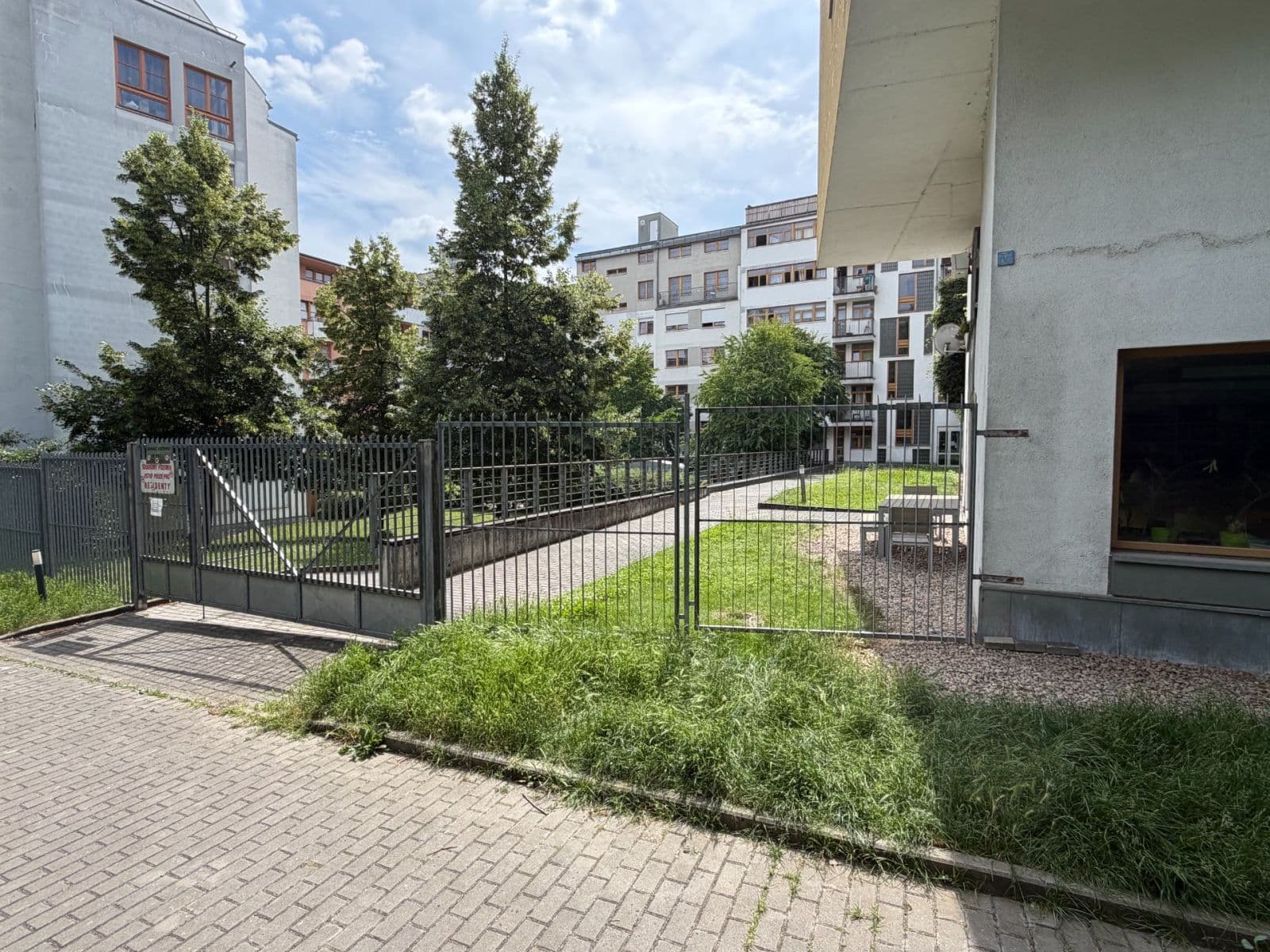 Predaj kancelárie 115 m², Tomkova, Praha, Praha Predaj kancelárie 115 m², Tomkova, Praha, Praha