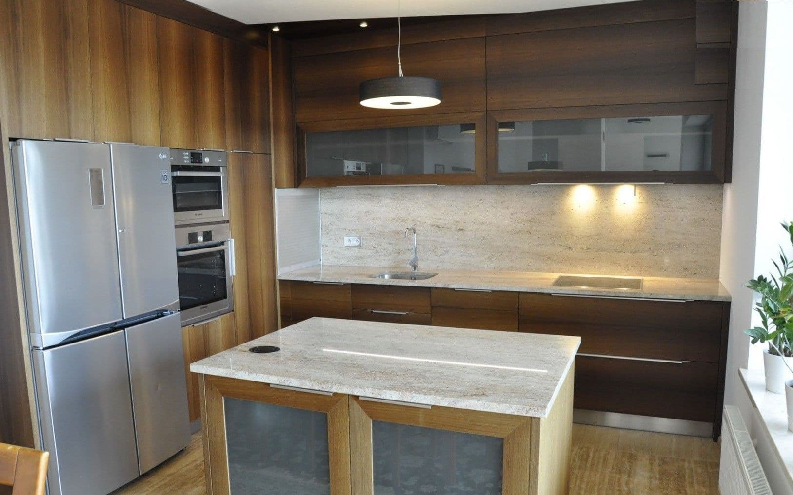 Prenájom bytu 5-izbový 170 m², Kráľovské údolie, Bratislava - mestská časť Staré Mesto, Bratislavský kraj Prenájom bytu 5-izbový 170 m², Kráľovské údolie, Bratislava - mestská časť Staré Mesto, Bratislavský kraj