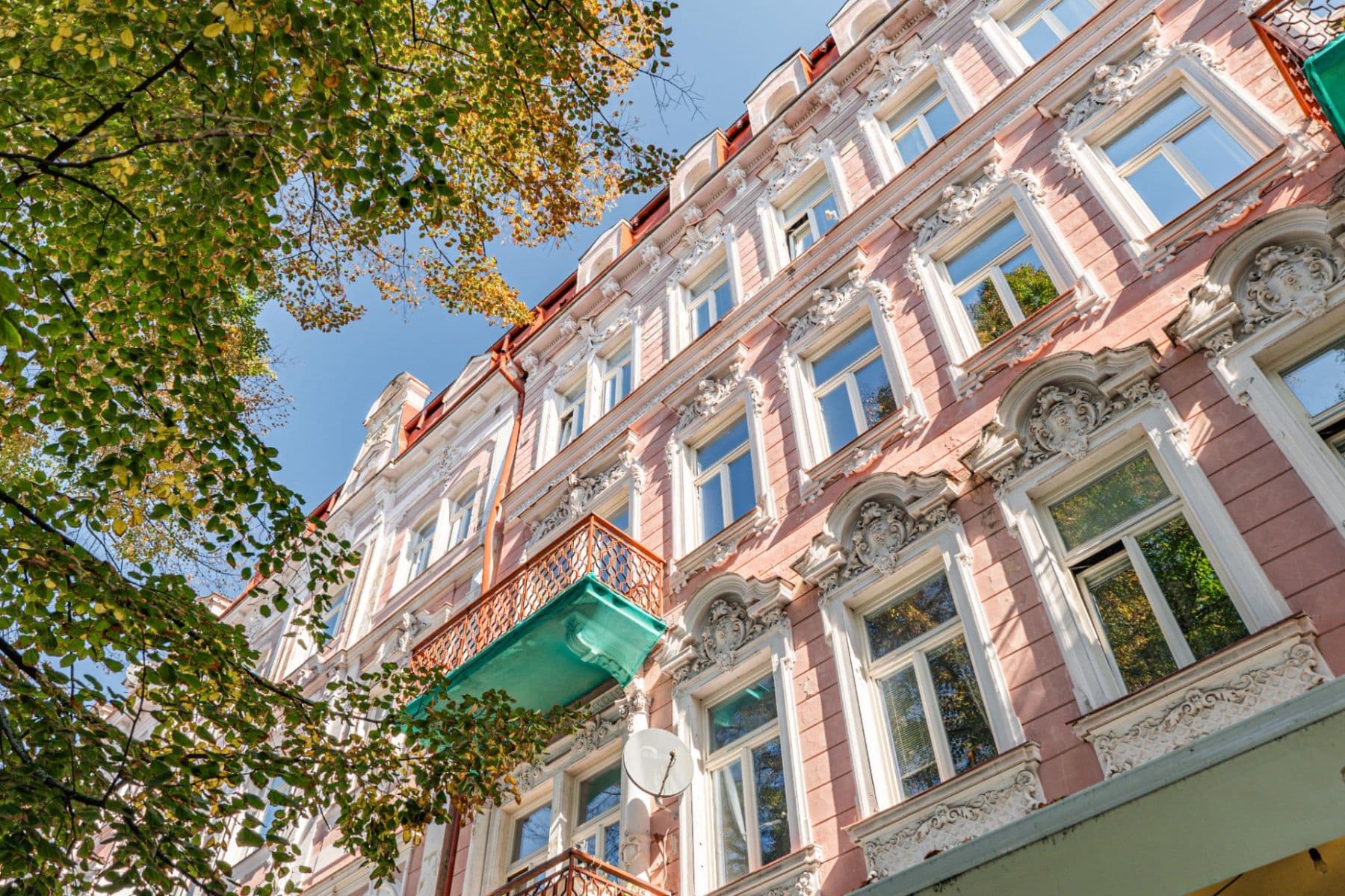 Prenájom bytu 2-izbový 76 m², nábřeží Jana Palacha, Karlovy Vary, Karlovarský kraj Prenájom bytu 2-izbový 76 m², nábřeží Jana Palacha, Karlovy Vary, Karlovarský kraj
