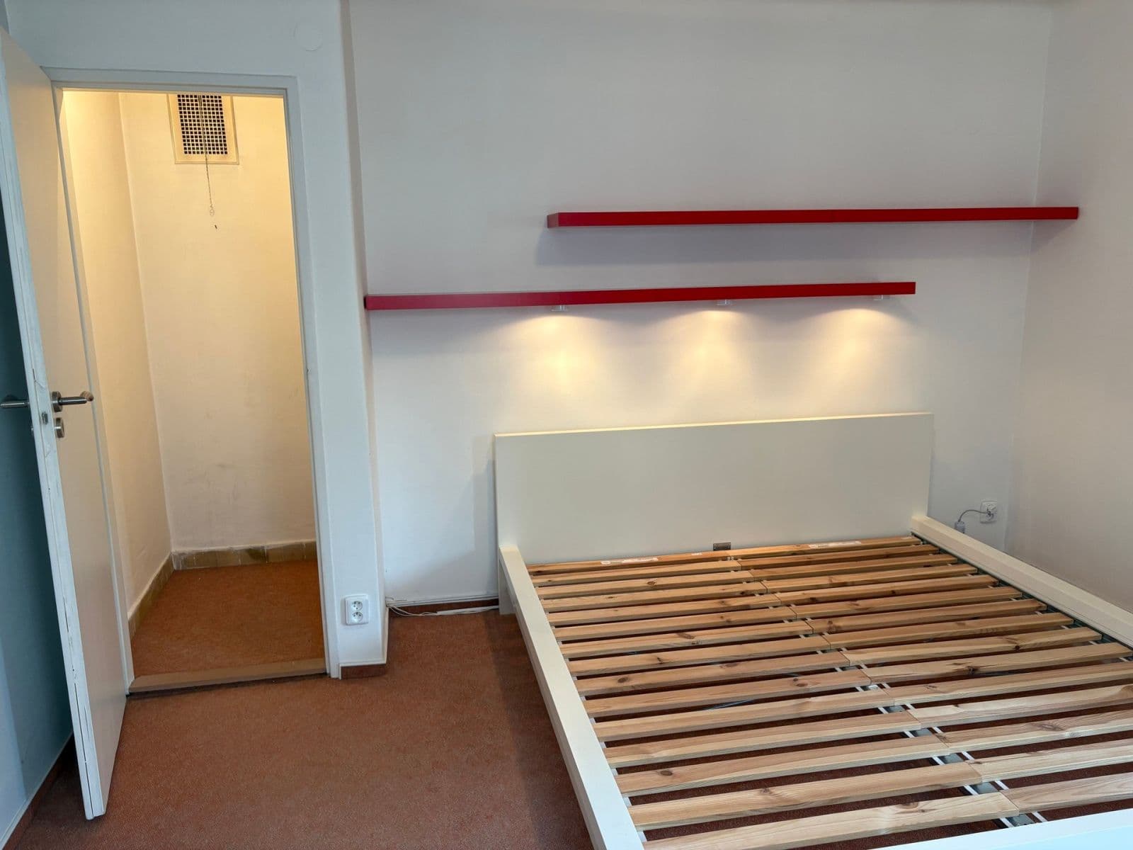 Prenájom bytu 3-izbový 70 m², Vančurova, Olomouc, Olomoucký kraj Prenájom bytu 3-izbový 70 m², Vančurova, Olomouc, Olomoucký kraj
