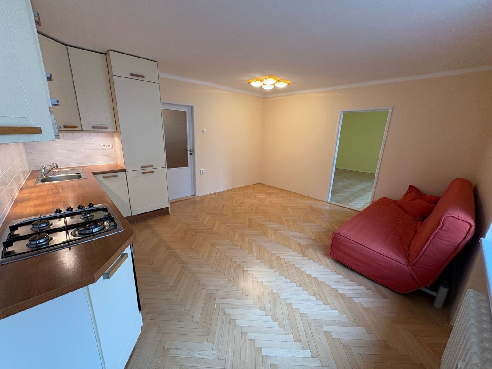 Prenájom bytu 3-izbový 70 m², Vančurova, Olomouc, Olomoucký kraj Prenájom bytu 3-izbový 70 m², Vančurova, Olomouc, Olomoucký kraj
