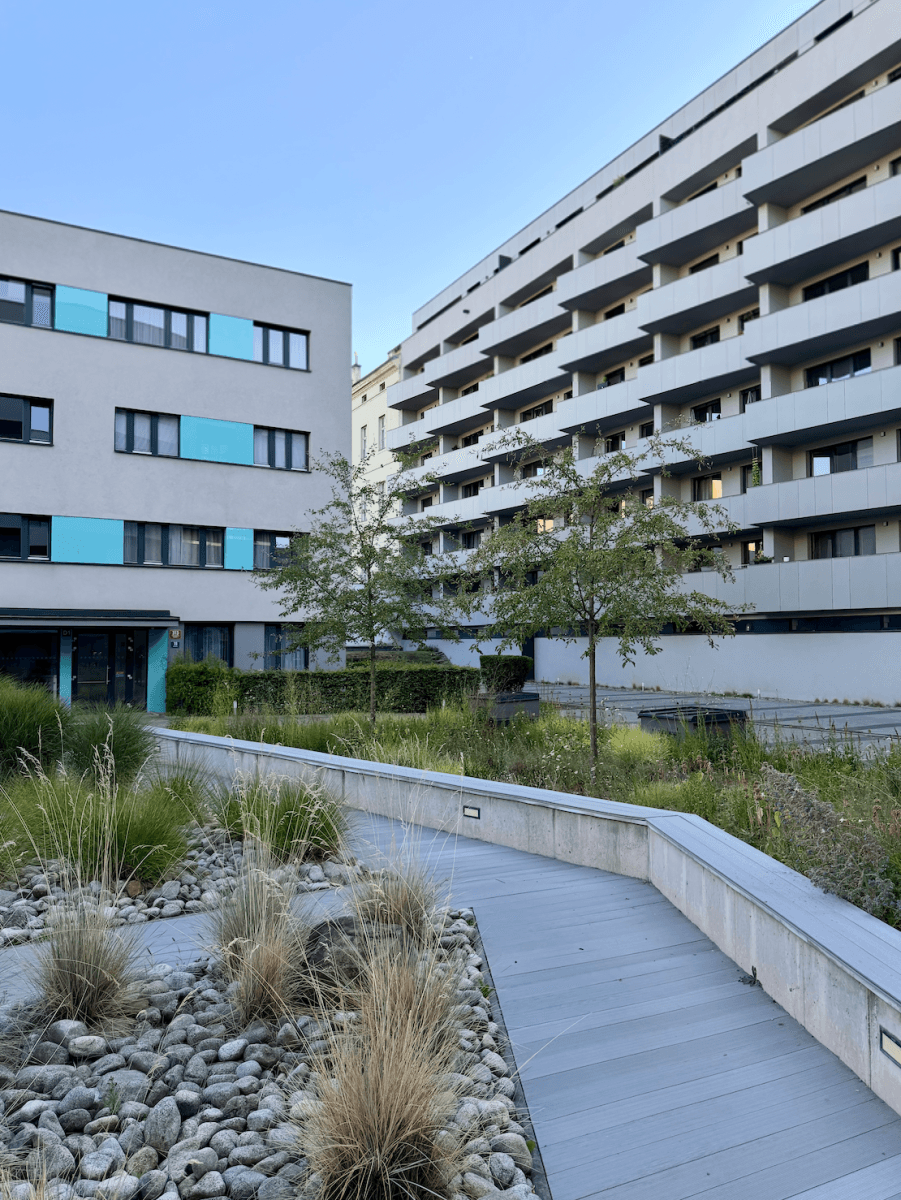 Prenájom bytu 2-izbový 56 m², Dělnická, Praha, Praha Prenájom bytu 2-izbový 56 m², Dělnická, Praha, Praha
