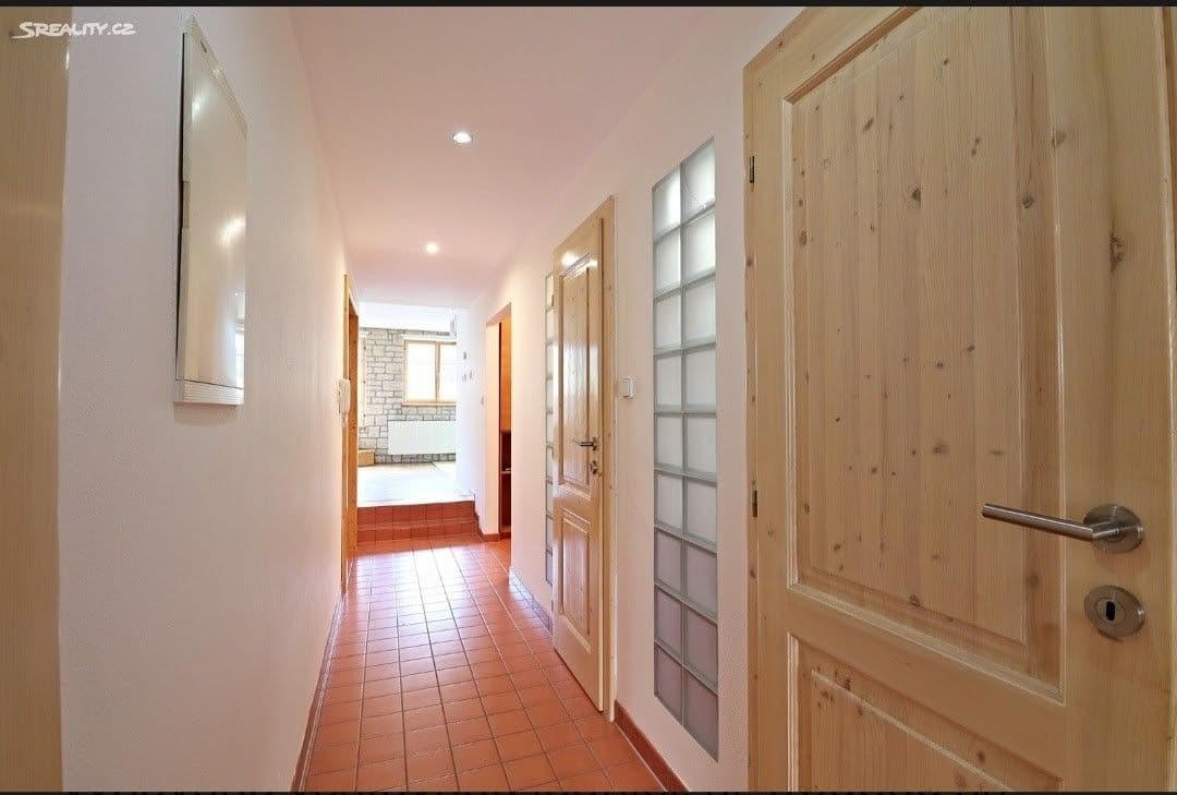 Prenájom bytu 3-izbový 80 m², 5. května, Horšovský Týn, Plzeňský kraj Prenájom bytu 3-izbový 80 m², 5. května, Horšovský Týn, Plzeňský kraj