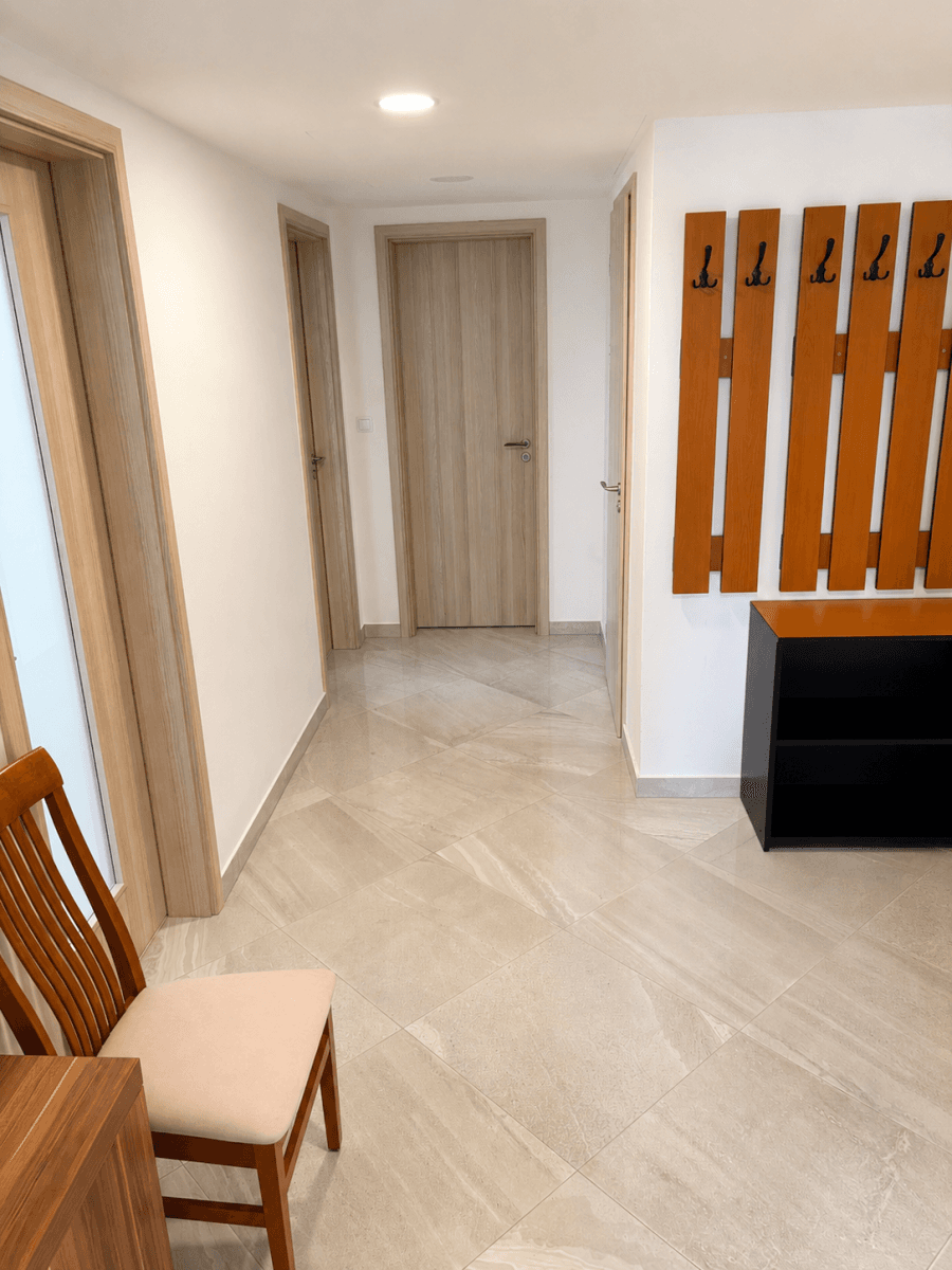 Prenájom bytu 3-izbový 86 m², Krnkova, Praha, Praha Prenájom bytu 3-izbový 86 m², Krnkova, Praha, Praha